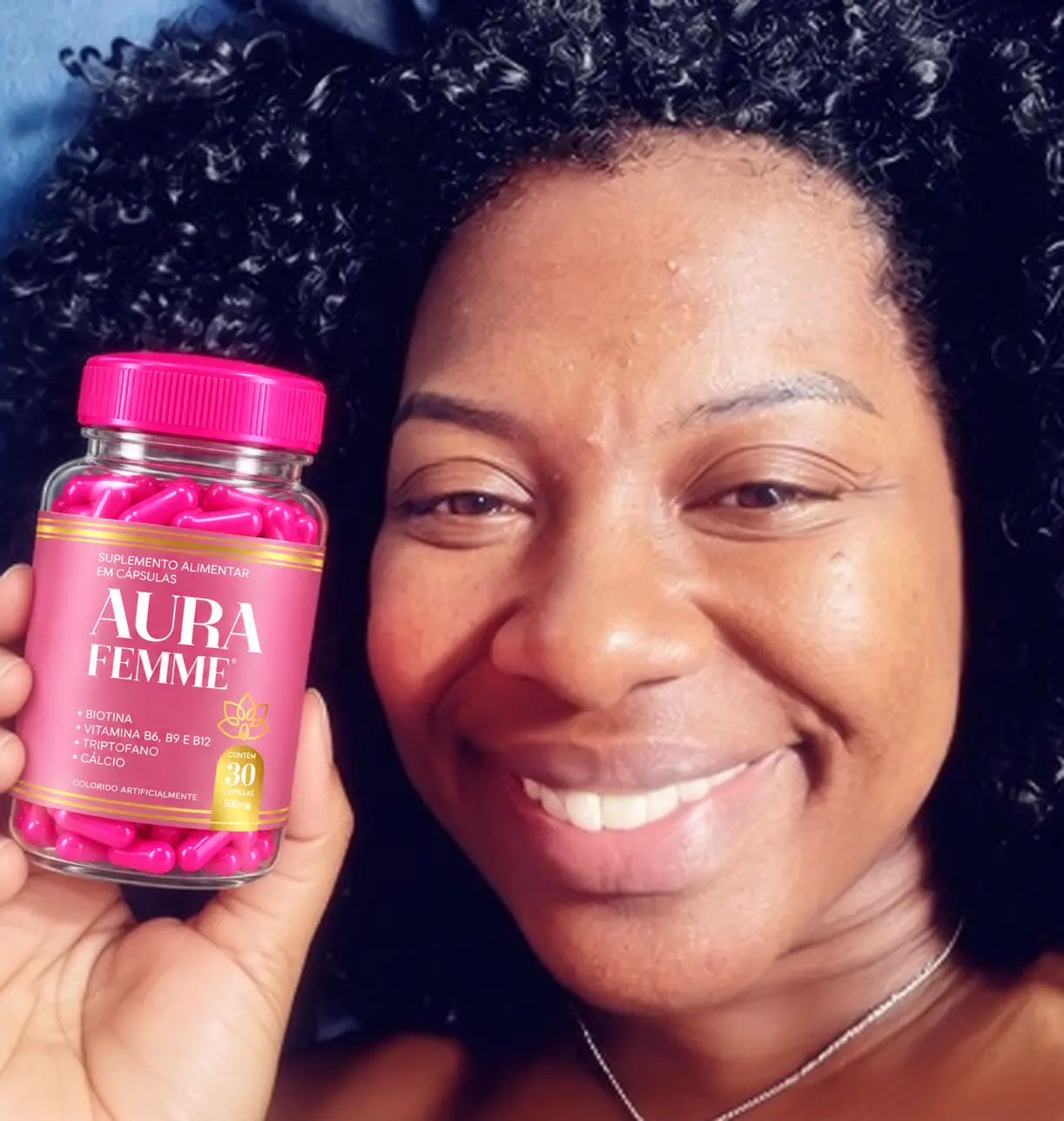 Selfie com suplemento Aura Femme